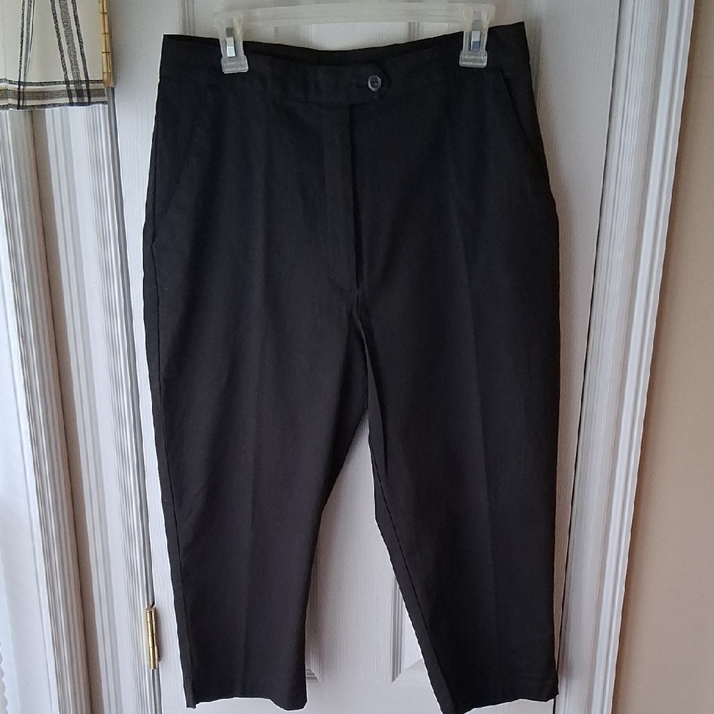 Dressy Black Capris Womans Black Capris